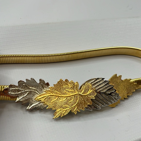 Vintage Accessocraft Gold Silver Tone Stretch Leaf belt Women’s S/M - Picture 7 of 9